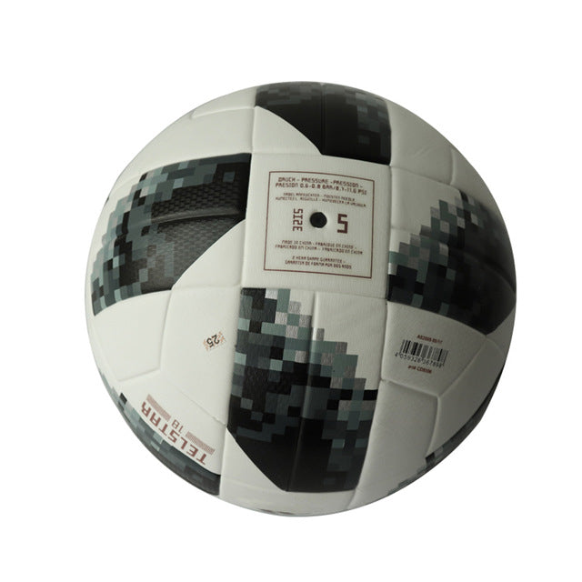 adidas 2018 FIFA World Cup Russia™ Official Match Ball Telstar 18